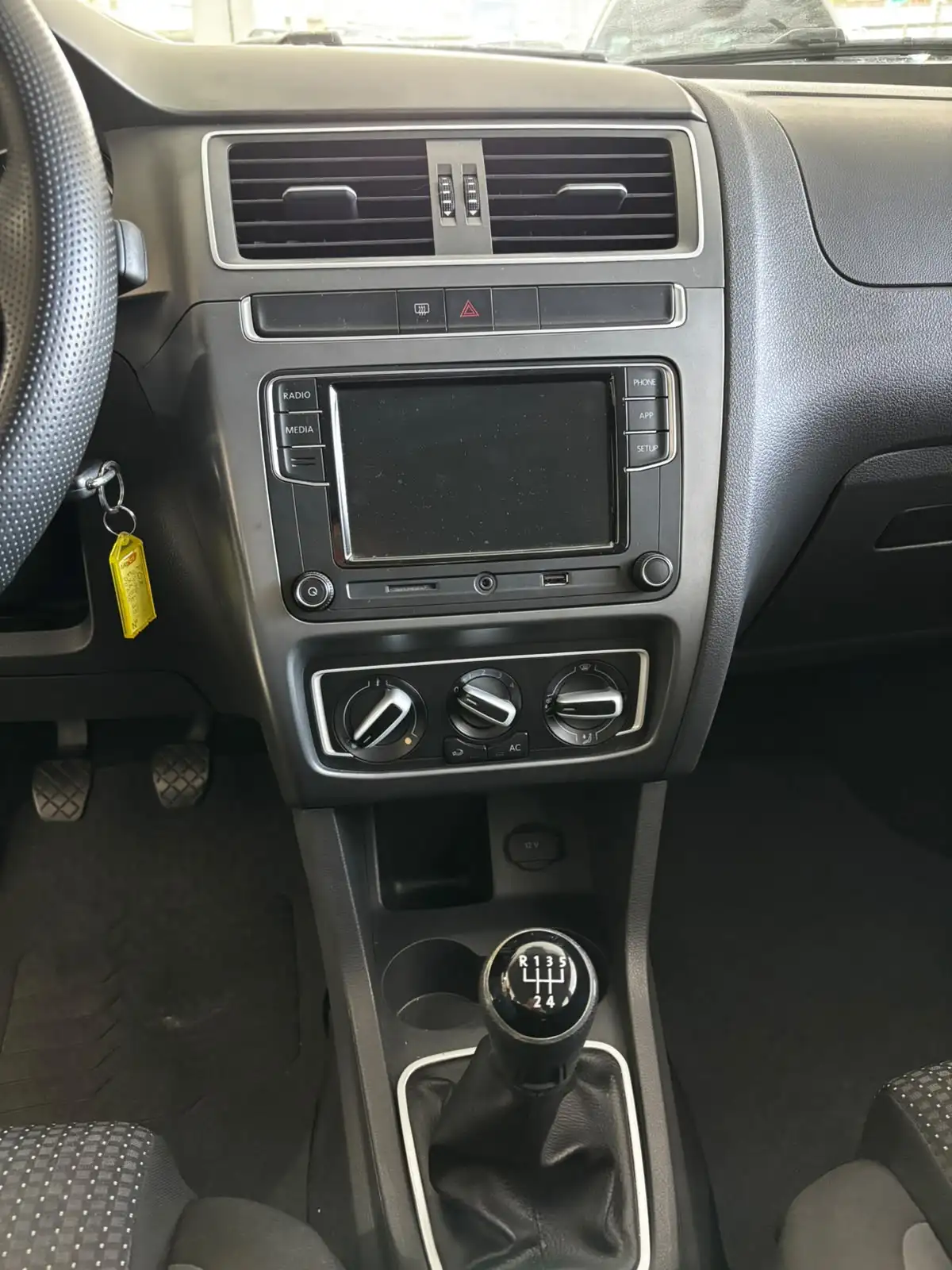 Volkswagen Fox Connect 1.6 Flex 8V 2021 - imagem 5