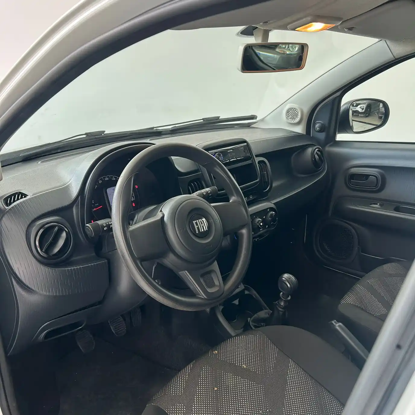 FIAT MOBI - 2024/2025 1.0 EVO FLEX LIKE. MANUAL - imagem 4