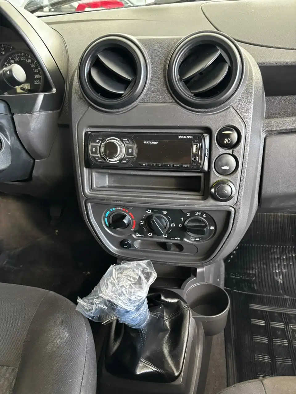 Ford Ka 1.0 MPI 8V Flex 2009 Completo - imagem 6