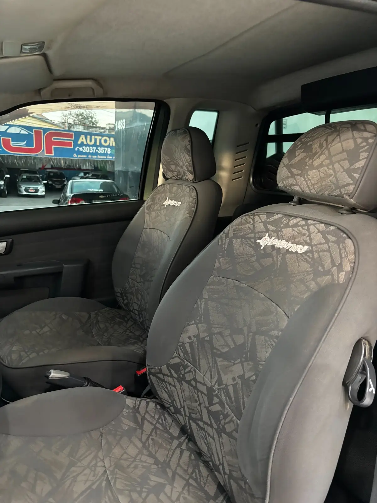 Fiat Strada Adventure 1.8 Cabine Estendida 2010 - imagem 3