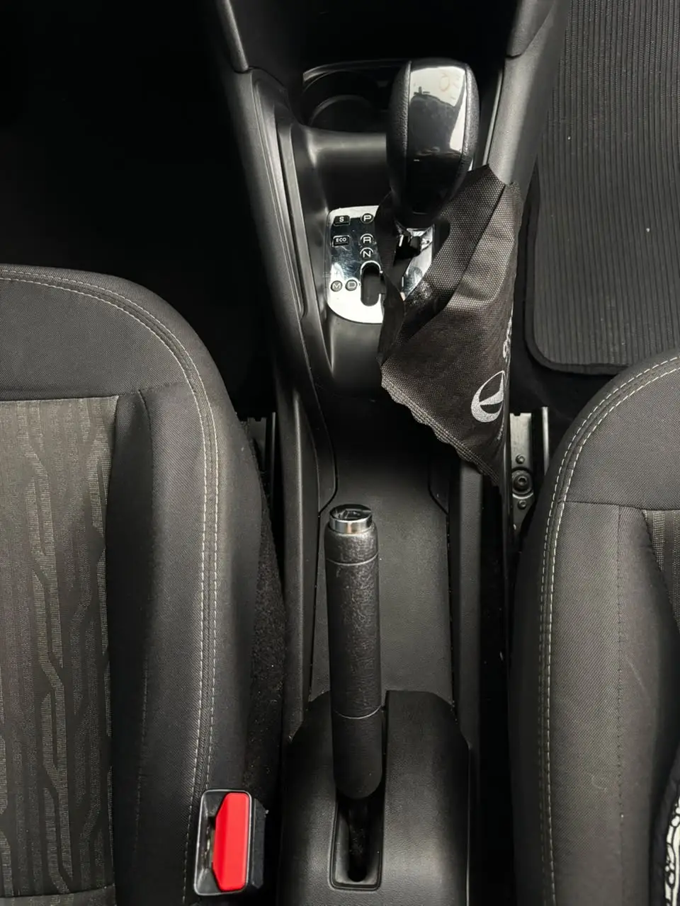 Peugeot 2008 Allure 1.6 Automático 2020