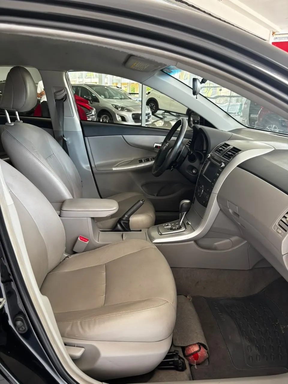 Toyota Corolla XEi 2.0 Automático 2014 - imagem 3