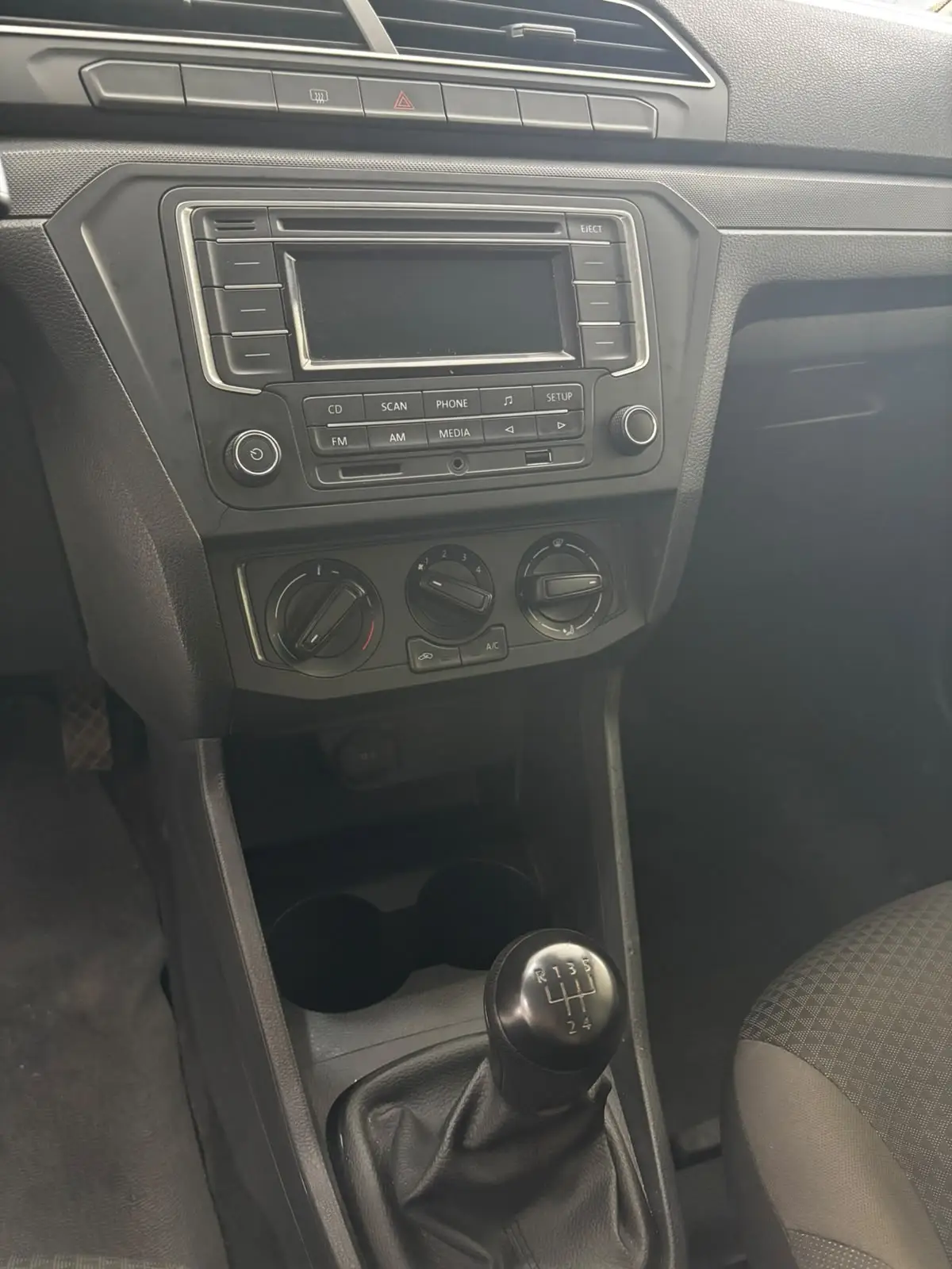 Volkswagen Voyage 1.0 12V Flex 2023 - imagem 2