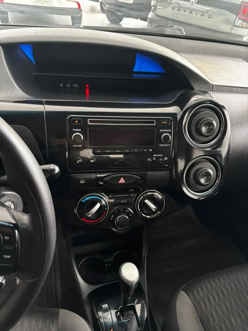 Toyota Etios XS 1.5 16V Flex Automático 2017 - imagem 5