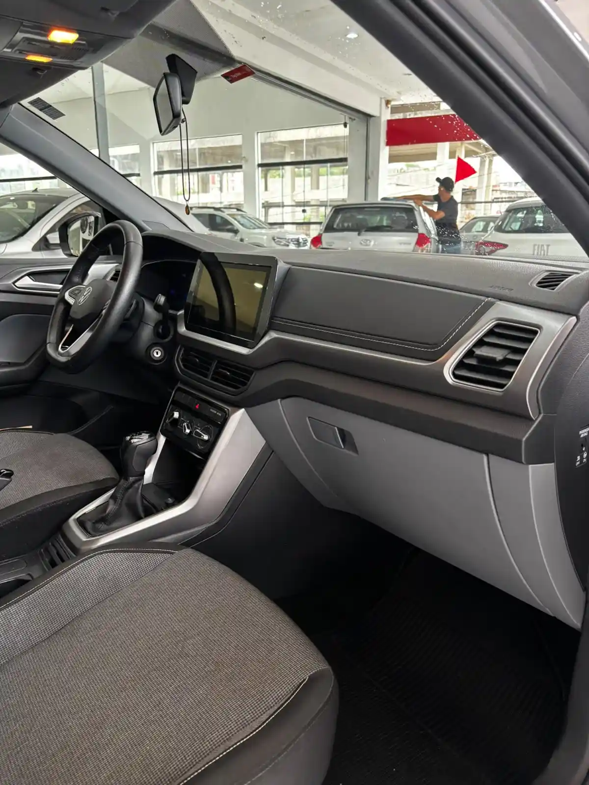 Volkswagen T-Cross 200 TSI 1.0 Turbo 2025/2026 - imagem 5